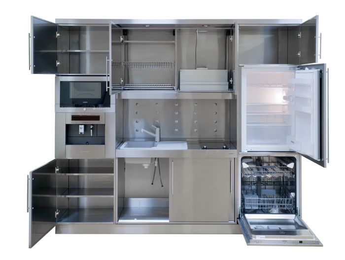 Большая офисная кухня