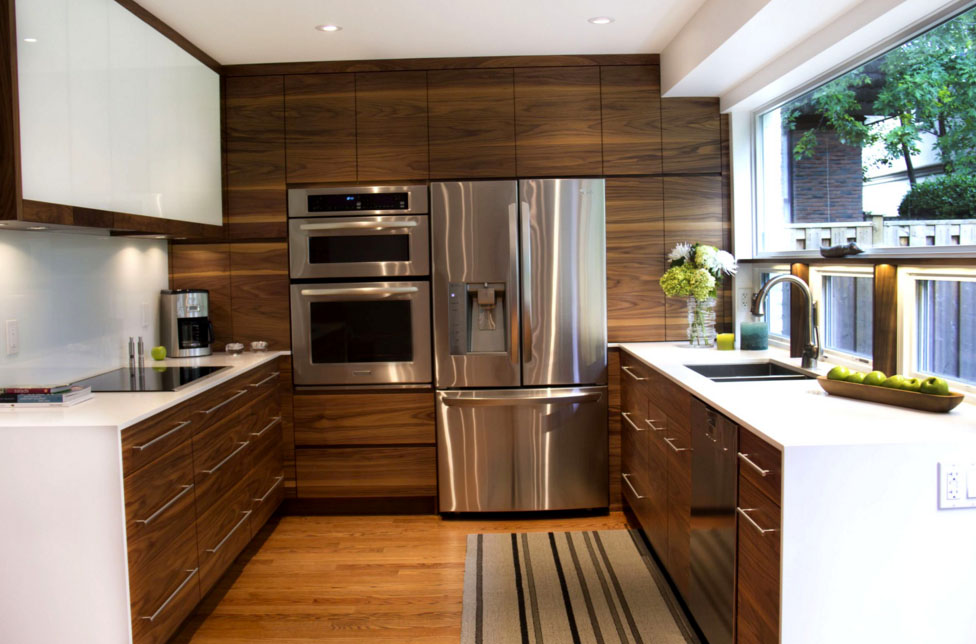 U-shaped kitchen