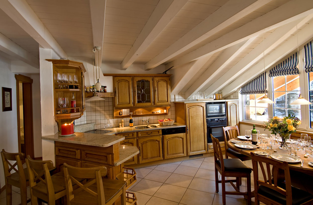 Кухня ў стылі шале