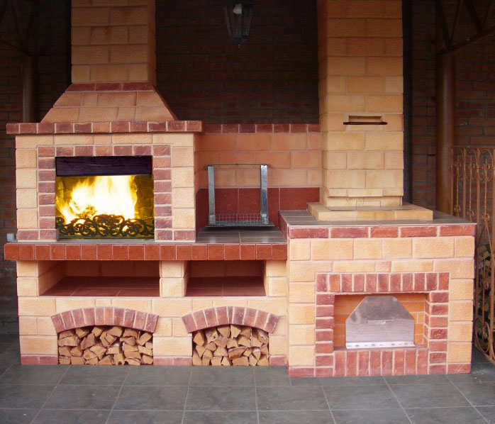 g'ishtdan oshxona uchun pechni