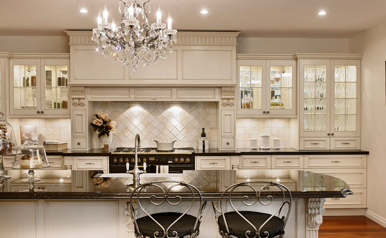 Колеру на кухні класічнага стылю