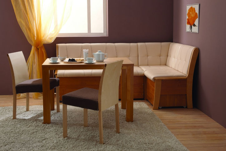 oshxonada döşemeli mebel