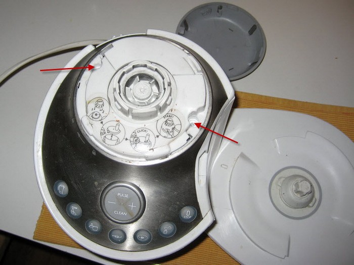 разабраны кухонны камбайн