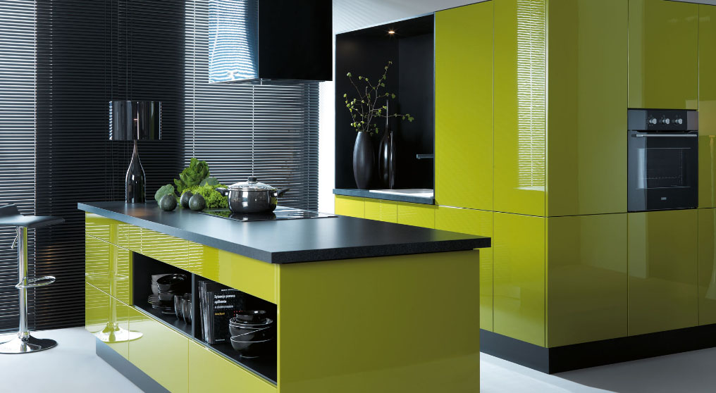 Кухня ў зялёным сучасным стылі
