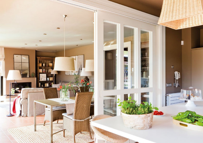 The partition between the kitchen and living room