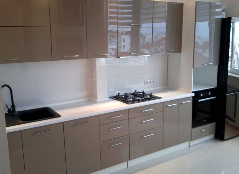 Plastic kitchen plinth