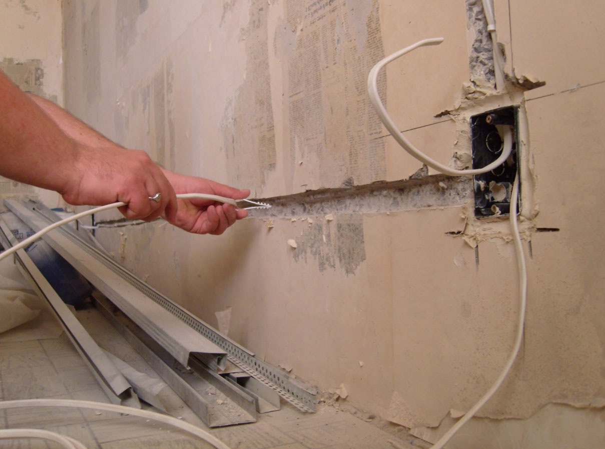 Укладання проводів