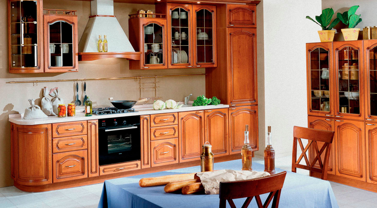 фасади з масиву дерева для кухні