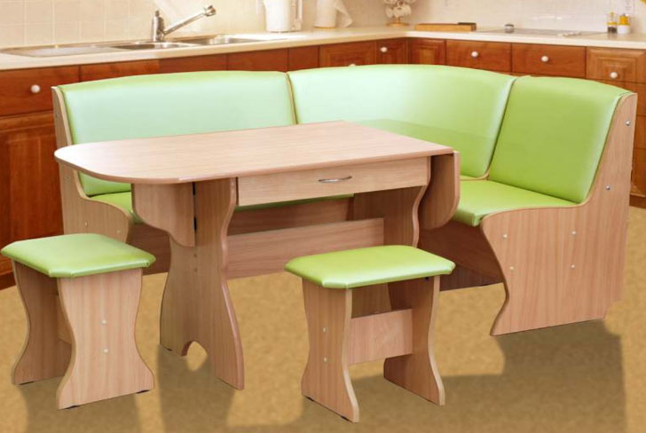 красивий кухонний куточок