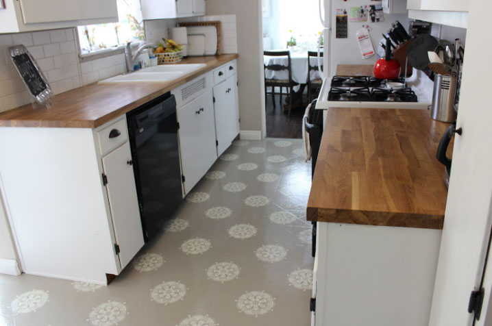 linoleum for the kitchen with patterns