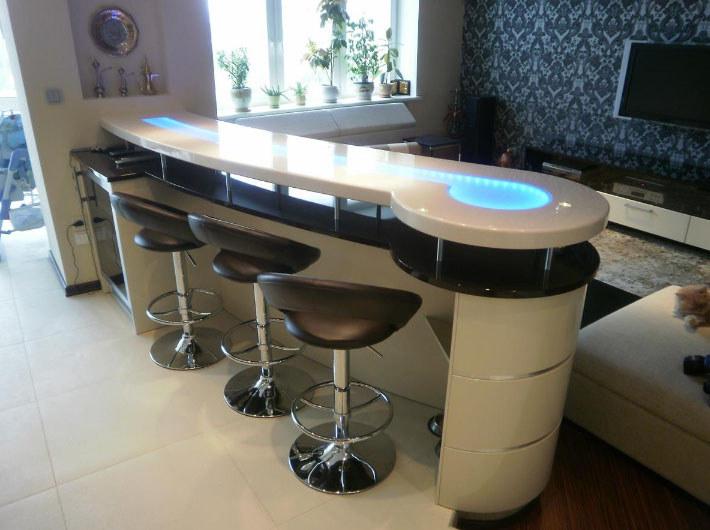 bar kitchen