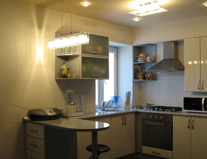 малагабарытная кухня