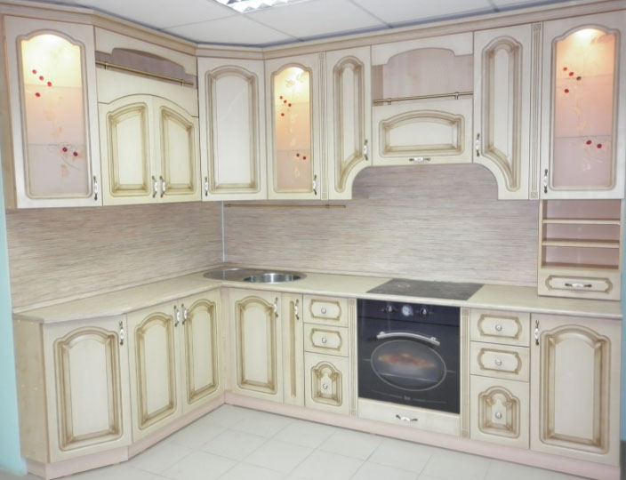 patinirovannaya kitchen